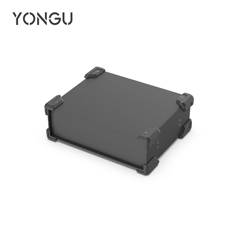 250*80-小包角防护铝合金机箱S104