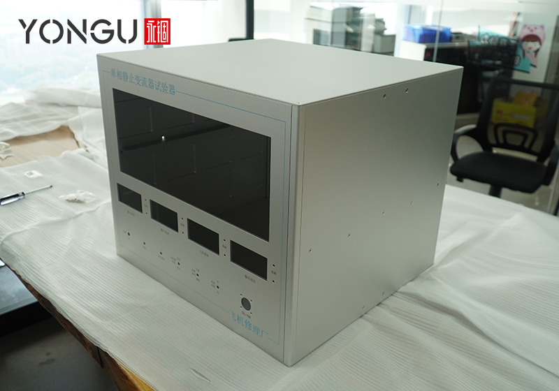 铝合金工业机箱需要怎样设计才能提高防震效果？