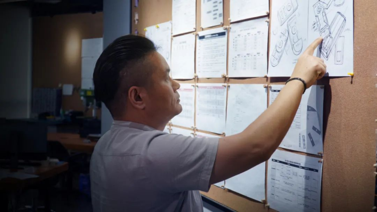 永锢壳体工业设计师作图